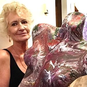 Meet your Posher, Sandra